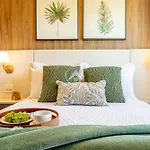 Refugio Nas Alturas: Cobertura De Luxo Com 5 Suites E Vista