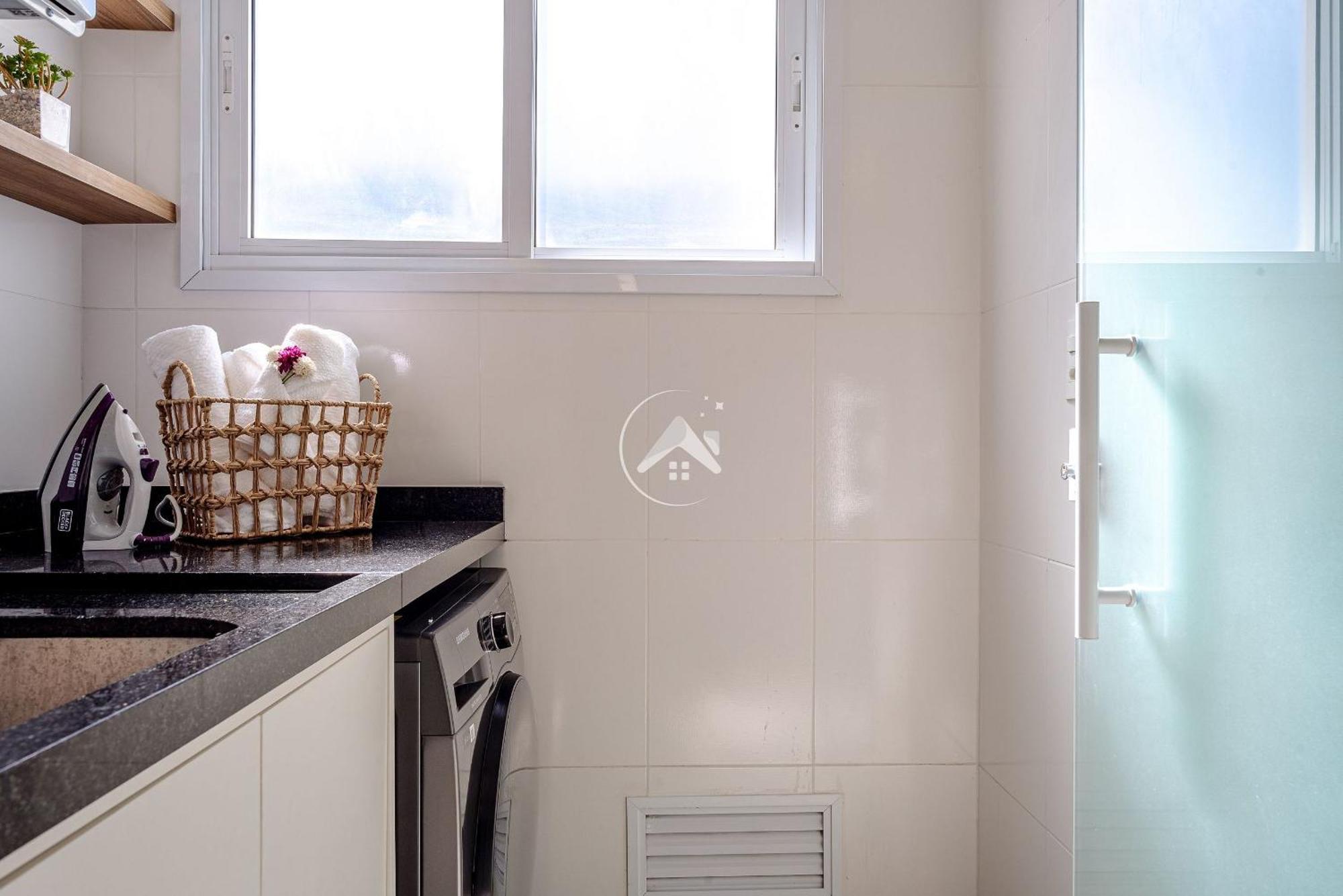 Apartamento Refugio Nas Alturas: Cobertura De Luxo Com 5 E Vista *