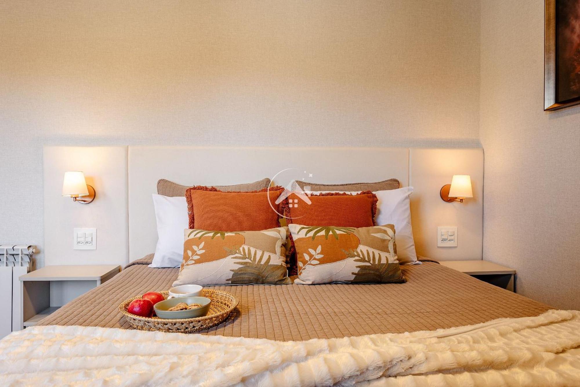 Apartamento Refugio Nas Alturas: Cobertura De Luxo Com 5 E Vista