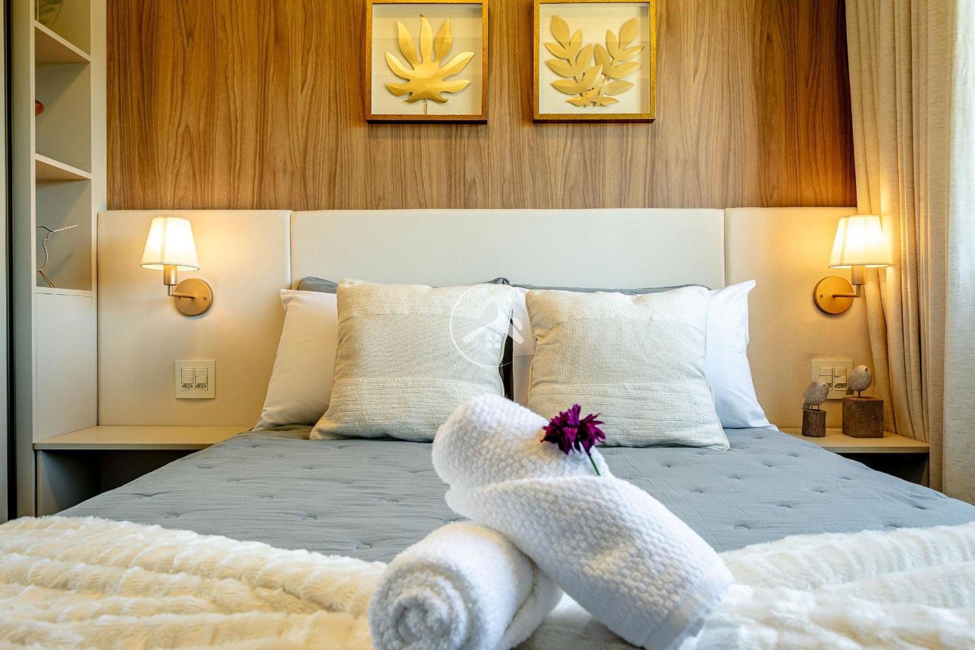 Apartamento Refugio Nas Alturas: Cobertura De Luxo Com 5 E Vista