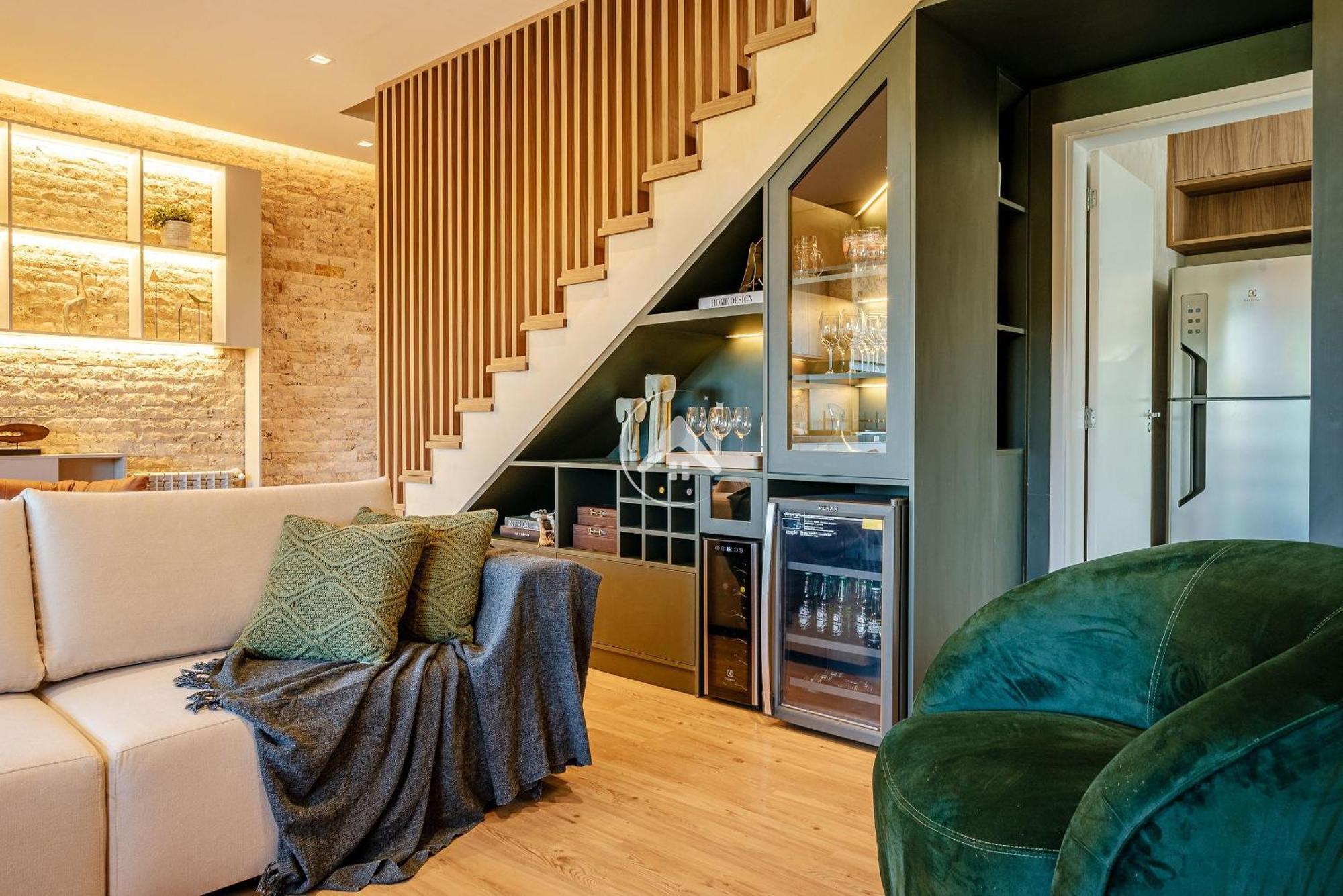 Apartamento Refugio Nas Alturas: Cobertura De Luxo Com 5 E Vista