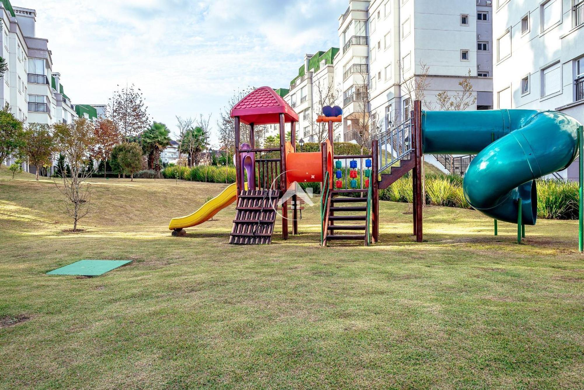 Apartamento Refugio Nas Alturas: Cobertura De Luxo Com 5 E Vista Campos do Jordão